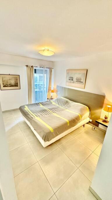 Apartment Hyper Parking Prive A 3 Min A Pied, Raphael Saint-Raphael (Var)